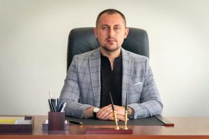 557537208 122143259324648802 5044725704166169571 N