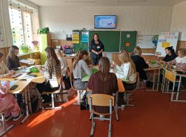 571559956 122145367922648802 5010153183837631439 N