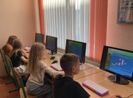 583995307 122146552790648802 3777418708911356293 N